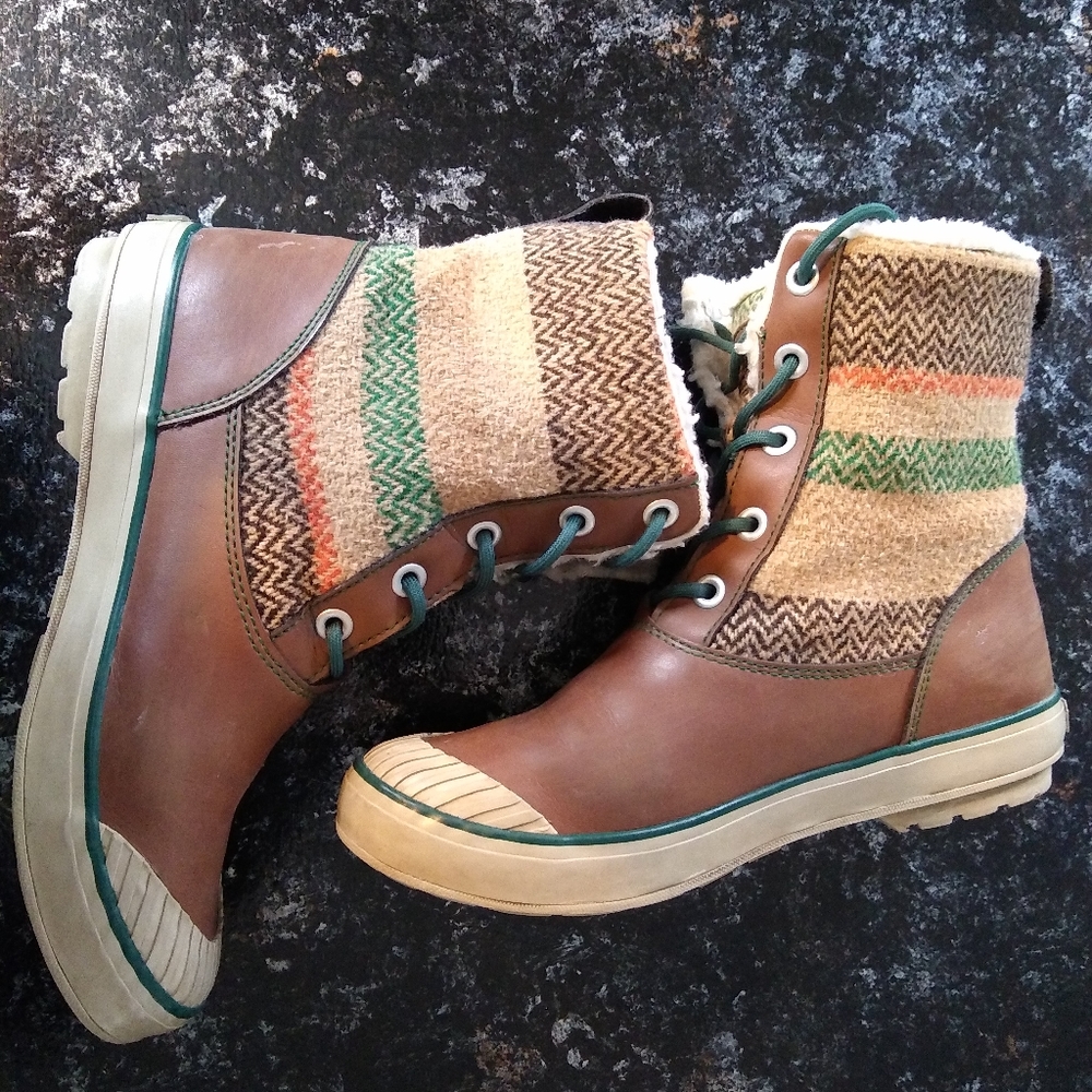Keen Women 8.5 Elsa Boots Brown Leather Knit Lace